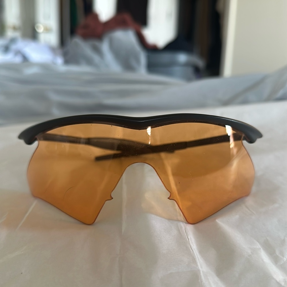 Vintage Oakley M frame Mumbo